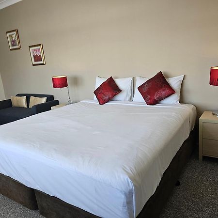 Country Lodge Motor Inn Bathurst Buitenkant foto