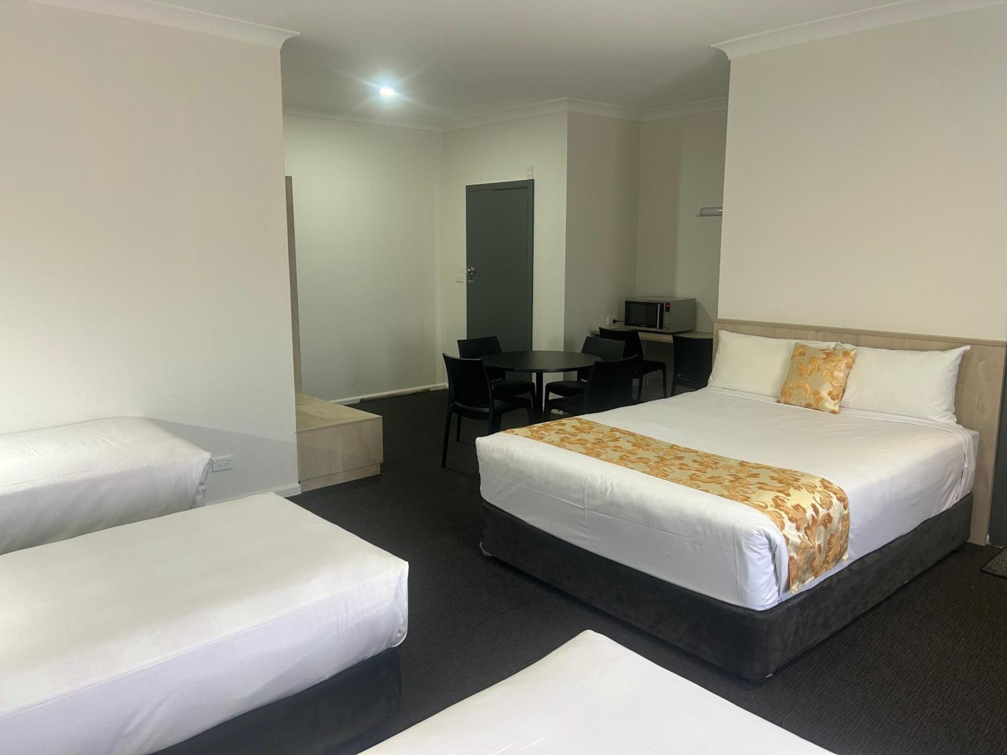 Country Lodge Motor Inn Bathurst Buitenkant foto