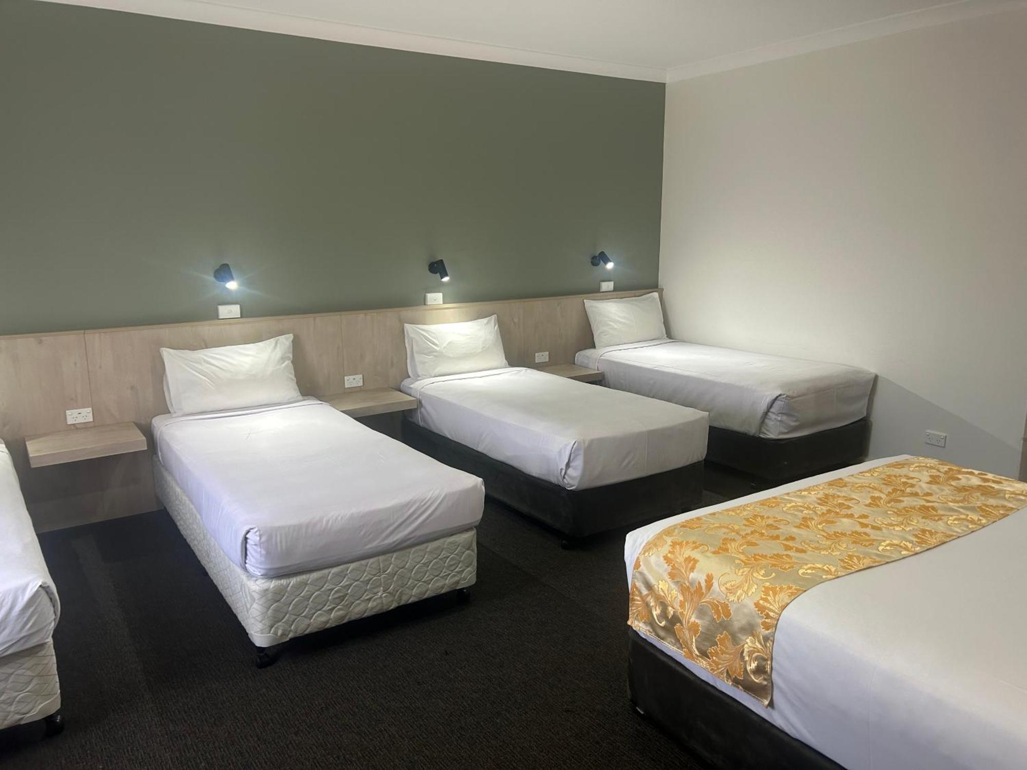 Country Lodge Motor Inn Bathurst Buitenkant foto