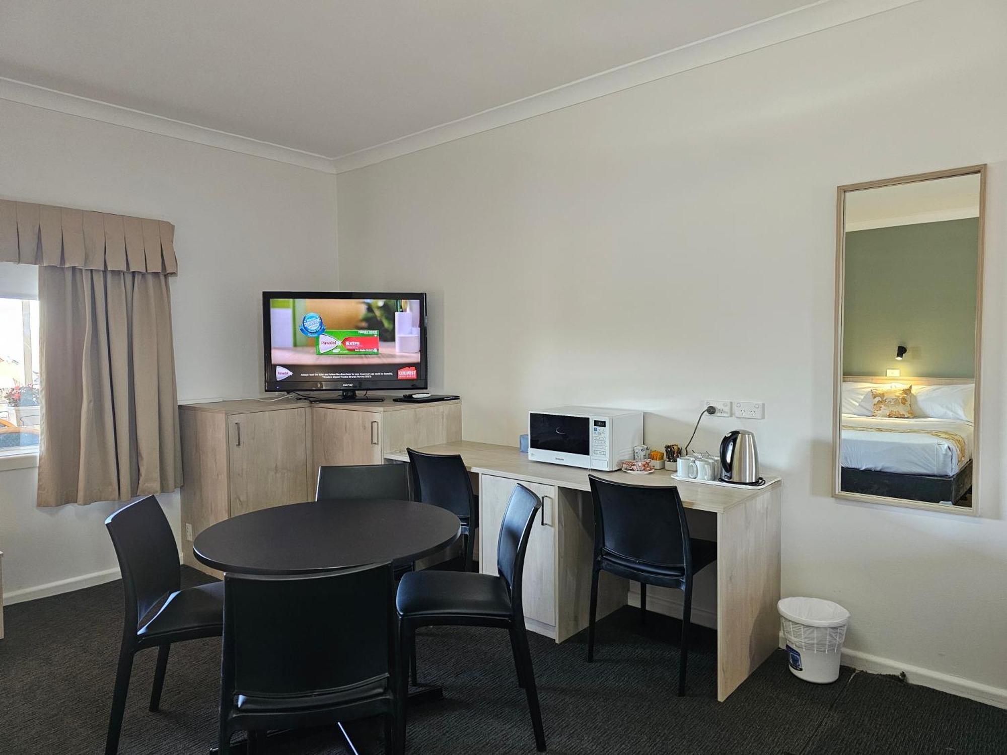 Country Lodge Motor Inn Bathurst Buitenkant foto