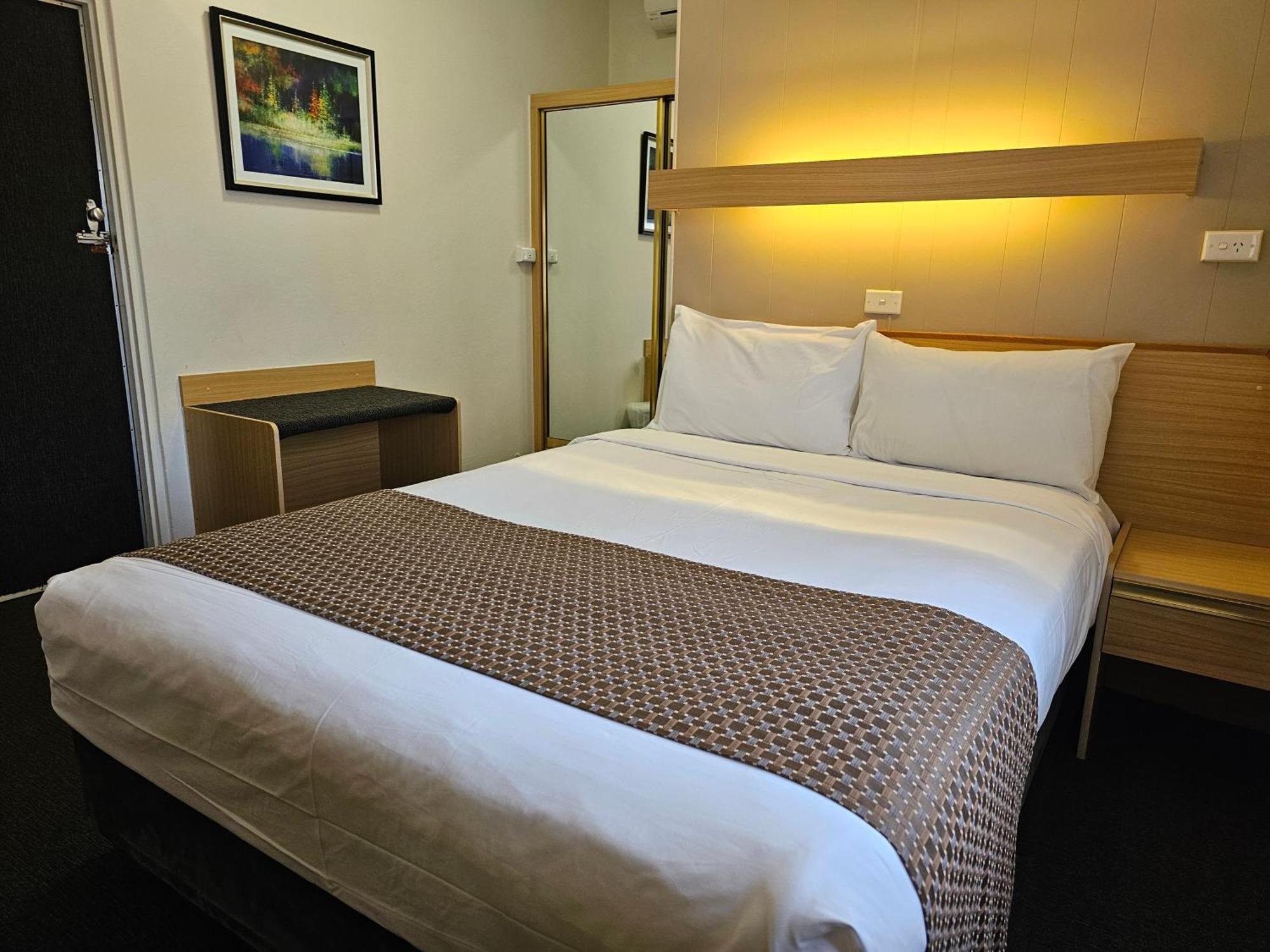Country Lodge Motor Inn Bathurst Buitenkant foto